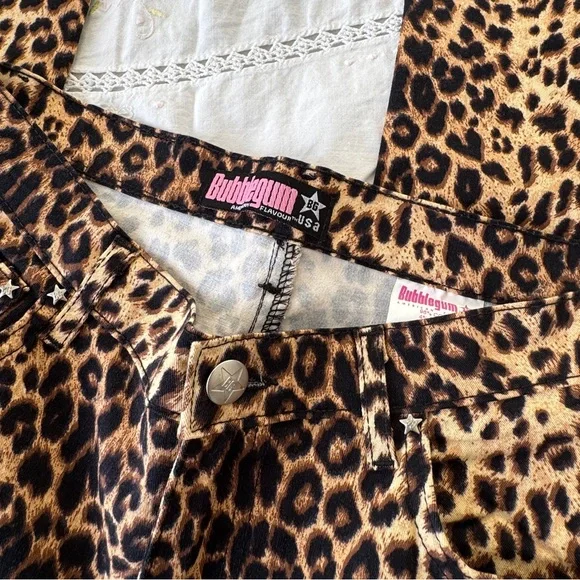 Bubblegum Wild Leopard Print Pants - Picture 5 of 8